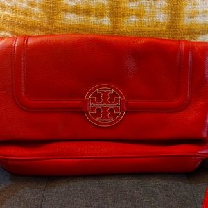 Tory Burch Amanda Foldover Messenger Crossbody Shoulder Bag in Red OFFERS💖
